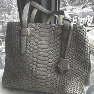 Botkier New York Embossed Leather Tote Bag Snakeskin Look‎ Shoulder Purse White